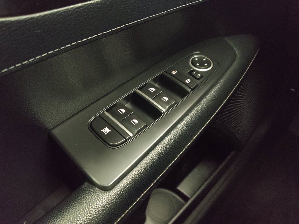 Used 2019 Kia Forte S w/ S Premium Package FWD image 27
