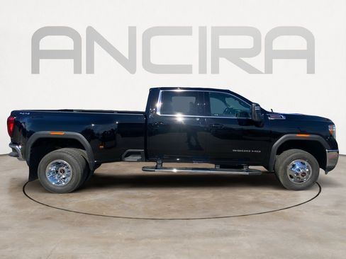 Used 2023 GMC Sierra 3500 SLE w/ SLE Convenience Package image 11
