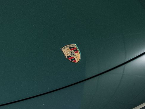 Certified 2025 Porsche Macan Electric RWD image 21