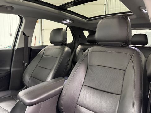 Used 2019 Chevrolet Equinox Premier image 5