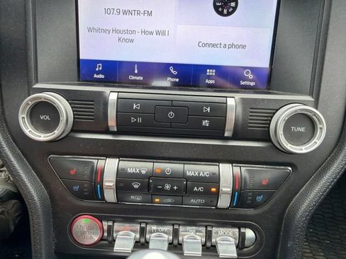 Used 2020 Ford Mustang GT Premium RWD image 34