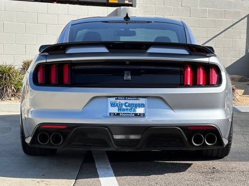 Used 2020 Ford Mustang Shelby GT350 w/ Technology Package RWD image 8