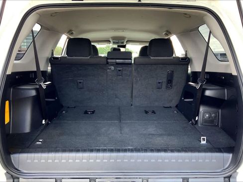 Used 2021 Toyota 4Runner SR5 image 34