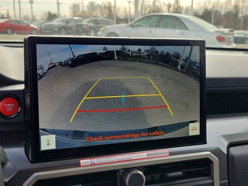 Certified 2025 Toyota Tacoma TRD Off-Road w/ TRD Off Road Upgrade Package image 27