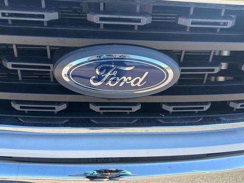 Used 2021 Ford F150 XLT AWD/4WD image 9