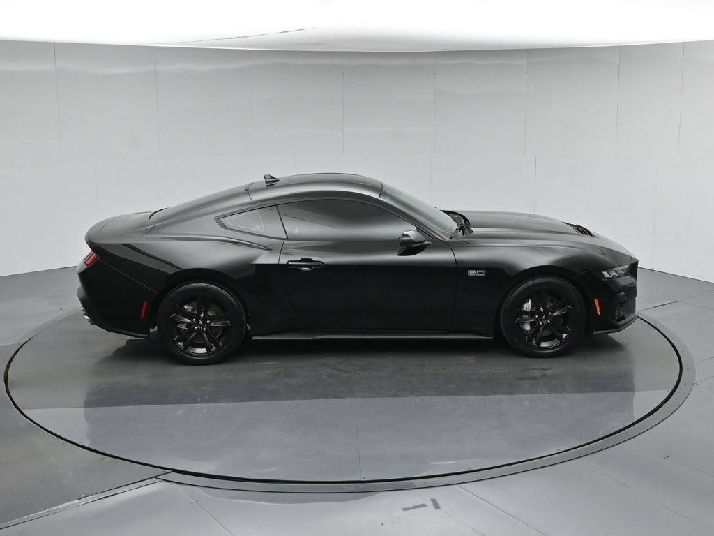 Used 2024 Ford Mustang GT RWD image 43