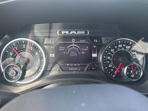 Used 2021 RAM 1500 Big Horn AWD/4WD image 14