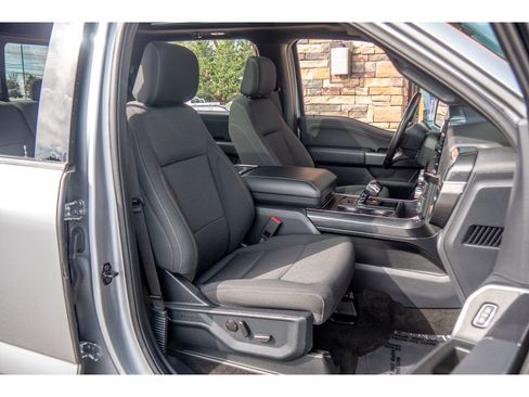 Used 2022 Ford F150 XLT w/ Equipment Group 302A High image 15