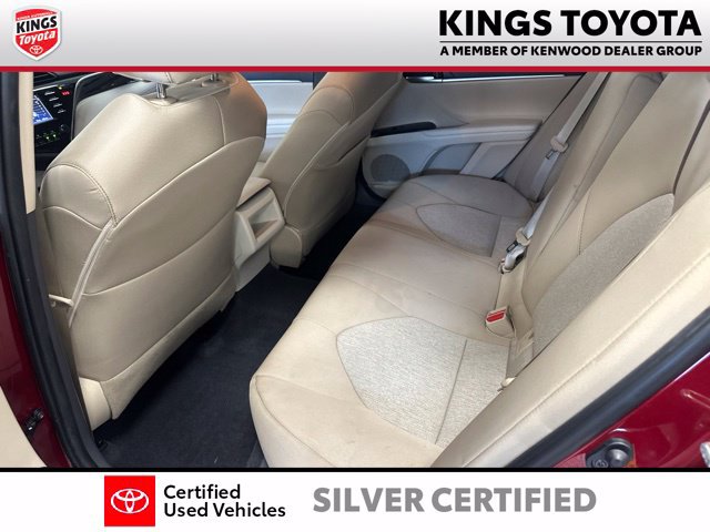 Used 2018 Toyota Camry LE FWD image 14
