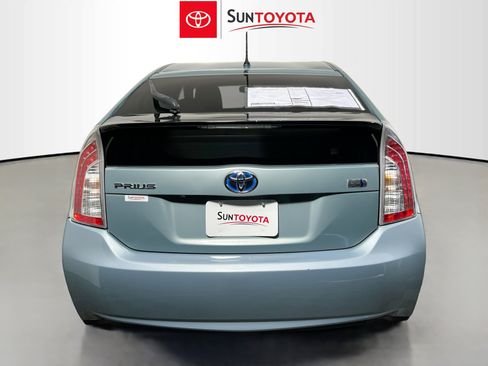Used 2015 Toyota Prius Two image 5