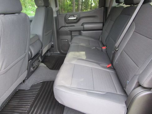 New 2026 Chevrolet Silverado 1500 Custom RWD image 17