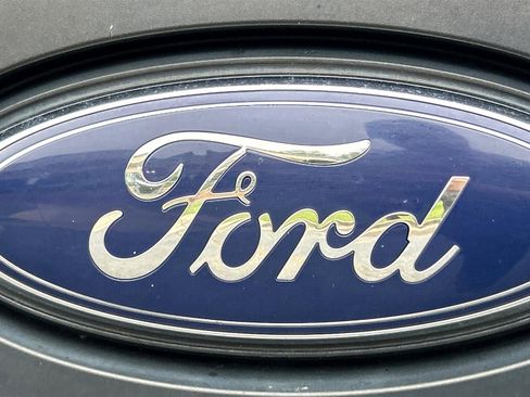 Used 2016 Ford F550 2WD Crew Cab Super Duty image 33