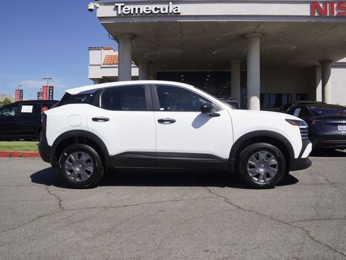 New 2026 Nissan Kicks S image 3