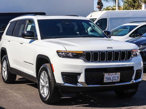 Used 2025 Jeep Grand Cherokee L Laredo RWD image 3