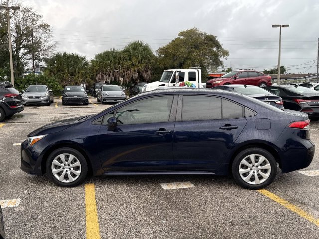Used 2024 Toyota Corolla LE FWD image 6