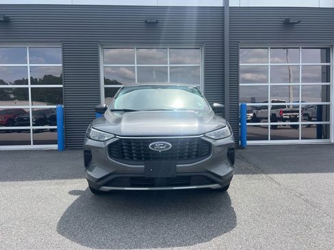 Used 2024 Ford Escape Active image 5