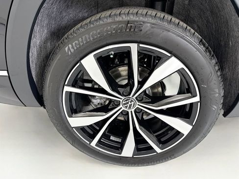 New 2026 Volkswagen Atlas SEL Premium R-Line AWD/4WD image 31