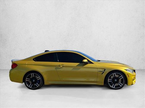 Used 2017 BMW M4 Coupe image 4