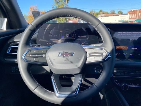 New 2026 Chevrolet Traverse LT w/ Midnight/Sport Edition image 11