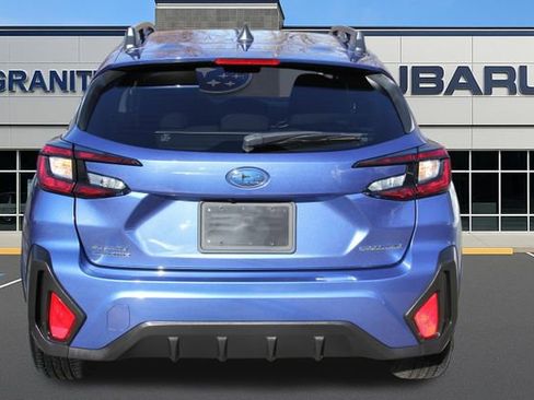 Certified 2025 Subaru Crosstrek 2.0i Premium image 9