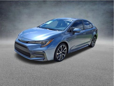 Used 2021 Toyota Corolla SE FWD image 3