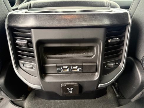 Used 2021 RAM 1500 Big Horn image 10