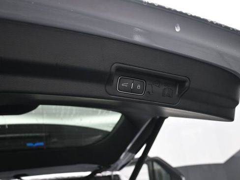 New 2026 Ford Explorer ST-Line w/ ST-Line Street Pack image 7