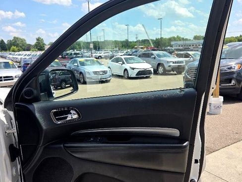 Used 2019 Dodge Durango GT w/ Blacktop Package image 16