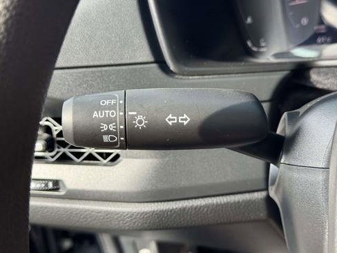 Certified 2023 Honda Accord EX image 22