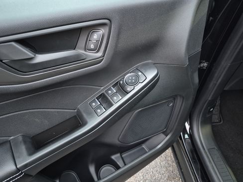 New 2026 Ford Escape Active w/ Tech Pack #1 FWD image 9