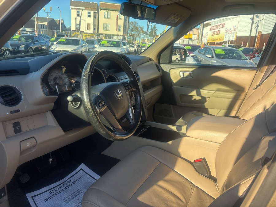 Used 2011 Honda Pilot EX-L image 16