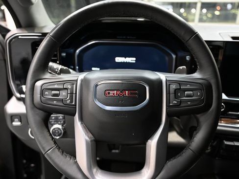 Used 2024 GMC Sierra 1500 Elevation w/ Elevation Premium Package image 21