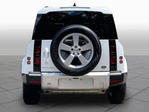 Used 2023 Land Rover Defender 110 S AWD/4WD image 5