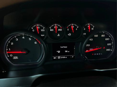 Used 2019 Chevrolet Silverado 1500 Custom Trail Boss w/ Custom Convenience Package AWD/4WD image 21