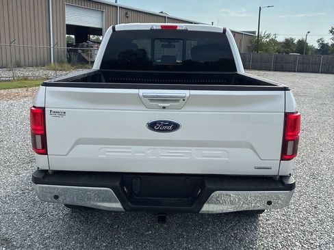 Used 2018 Ford F150 Lariat w/ Equipment Group 502A Luxury AWD/4WD image 13