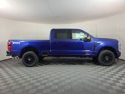 New 2026 Ford F250 Lariat w/ Black Appearance Package image 2