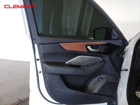 Used 2022 Acura MDX FWD image 24