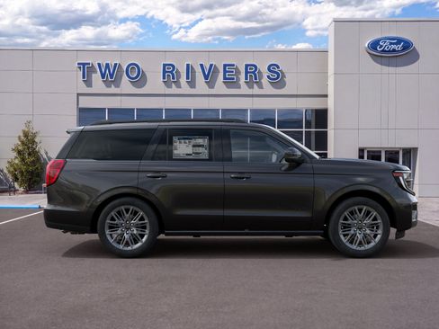 New 2027 Ford Expedition Platinum AWD/4WD image 5