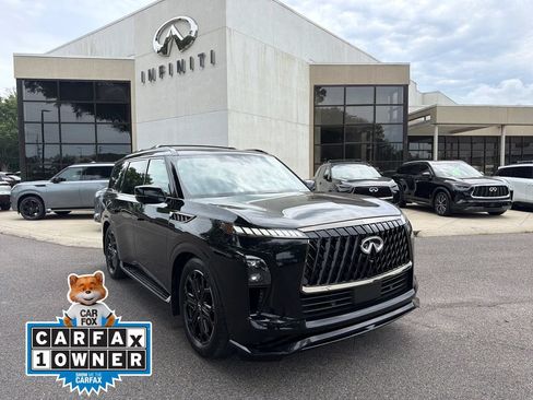 Certified 2026 INFINITI QX80 4WD image 1