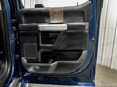 Used 2019 Ford F250 Lariat w/ Lariat Ultimate Package AWD/4WD image 48