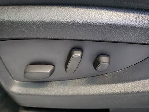 Used 2014 GMC Sierra 1500 SLE image 13