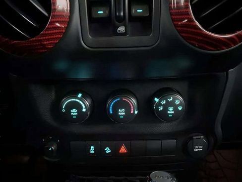 Used 2018 Jeep Wrangler Unlimited Sport S image 24