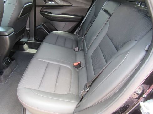 Used 2021 Chevrolet TrailBlazer RS w/ Convenience Package FWD image 16