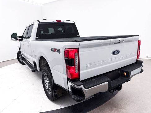 Used 2024 Ford F250 Lariat image 9