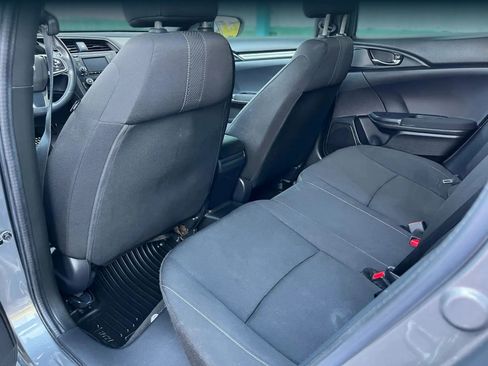 Used 2017 Honda Civic Sport image 10