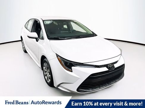 New 2026 Toyota Corolla LE image 1