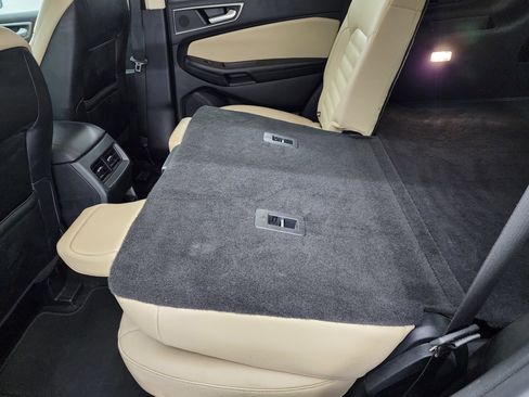 Used 2024 Ford Edge SEL image 34