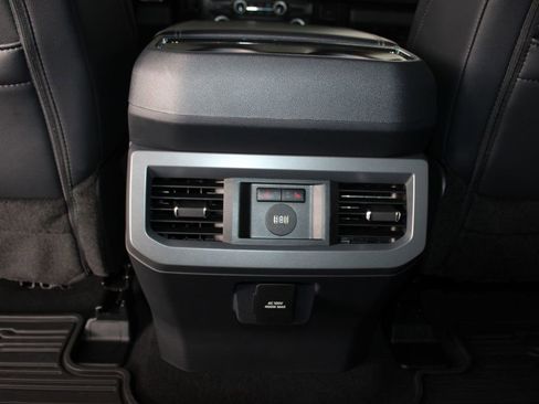 Used 2025 Ford F250 Lariat w/ FX4 Off-Road Package AWD/4WD image 55