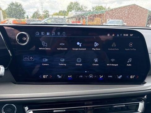 New 2026 Chevrolet Traverse LT w/ LPO, Floor Liner Package FWD image 32