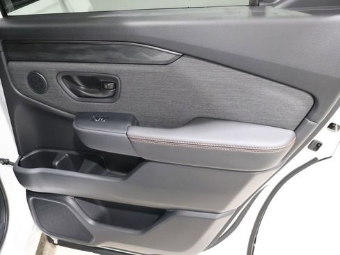 New 2026 Honda Pilot TrailSport image 15